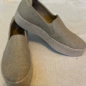 Skechers Martha Stewart BOBS Sesame